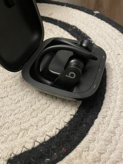 Beats Wireless Ear Phones