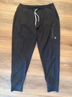 VUORI SUNDAY PERFORMANCE JOGGER - BLACK