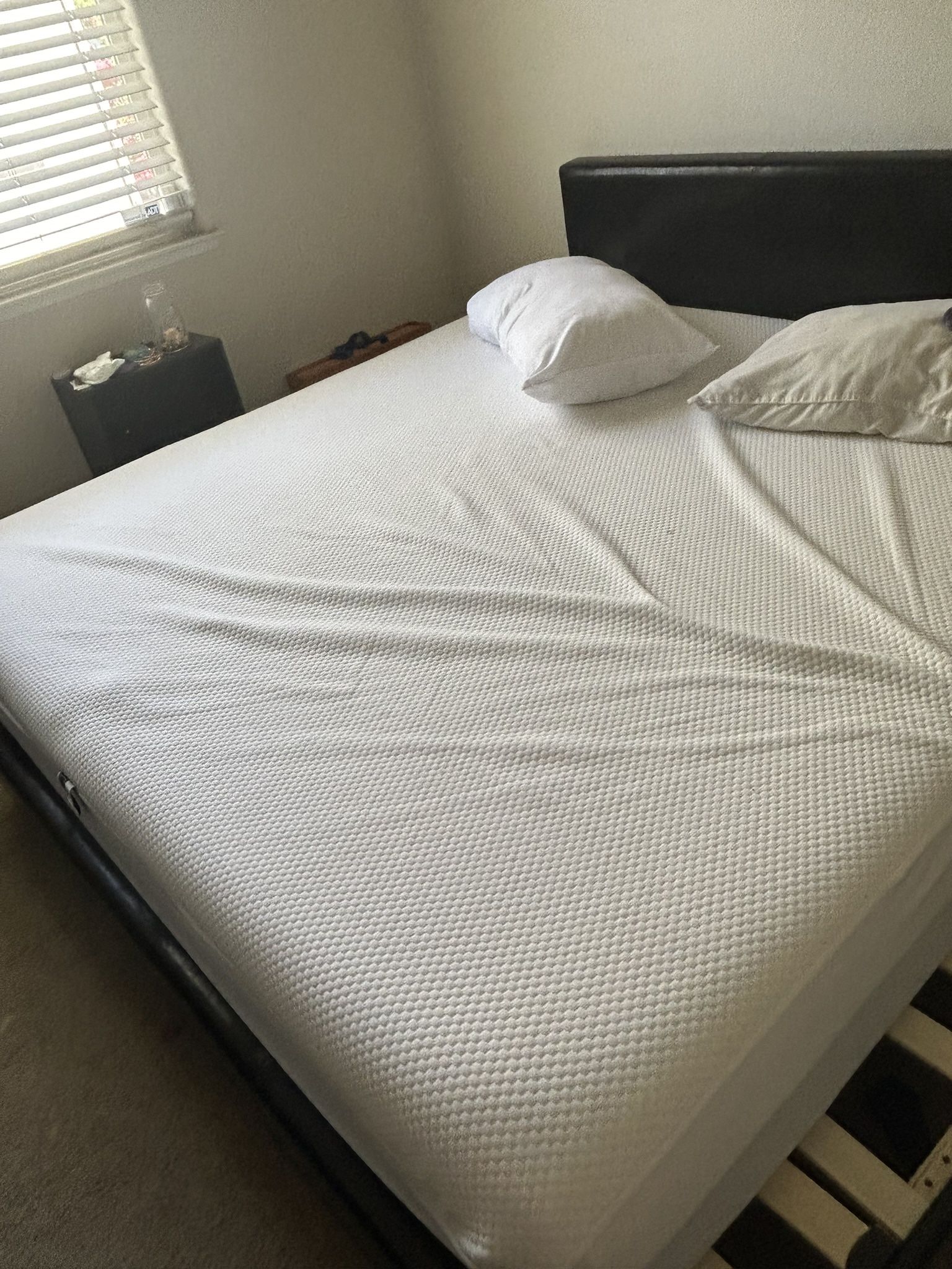 King Size Lull Brand Bed w/Bed Frame