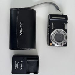 Panasonic DMC-ZS6 LUMIX Camera