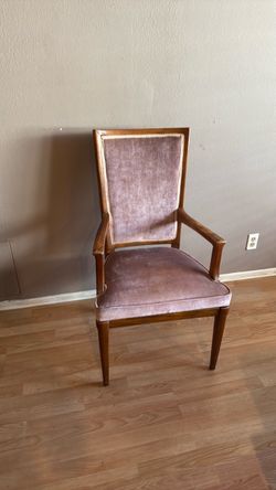 Pink velvet chair FREE