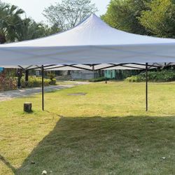 New In Box $90 Heavy-Duty 10x10 ft Popup Canopy Tent Instant