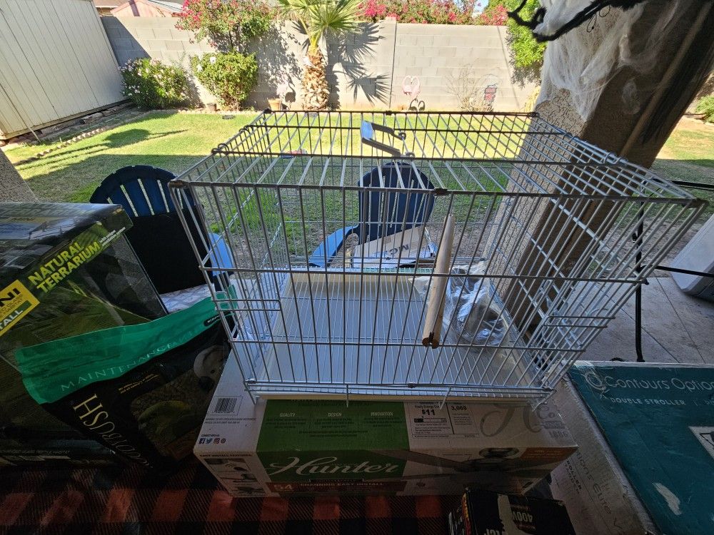 Bird Cage Folds Flat