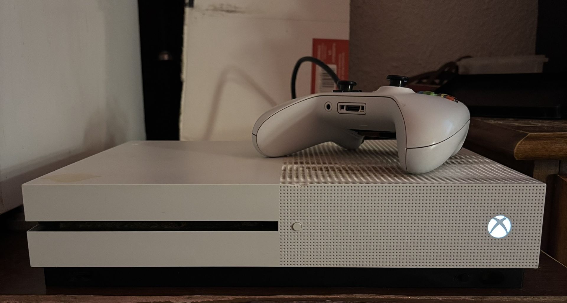 Xbox One S