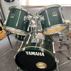 Yamaha Stage Custom 9 Pc Drum Kit Hunter Green 