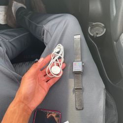 apple watch series 3 GPS & cellular.