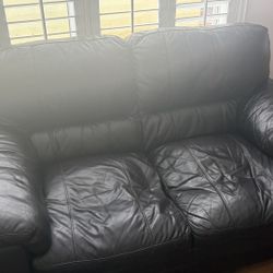 Free Black couch for pickup today
