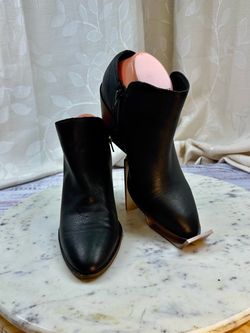 Lucky Brand Saucie Black Leather Wedge Heel Ankle Booties 8M