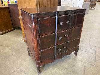 Dark Mahogany Finish Serpentine Front 3 Drawer Dresser with Spike Pulls