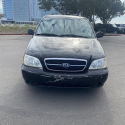 2005 KIA Sedona
