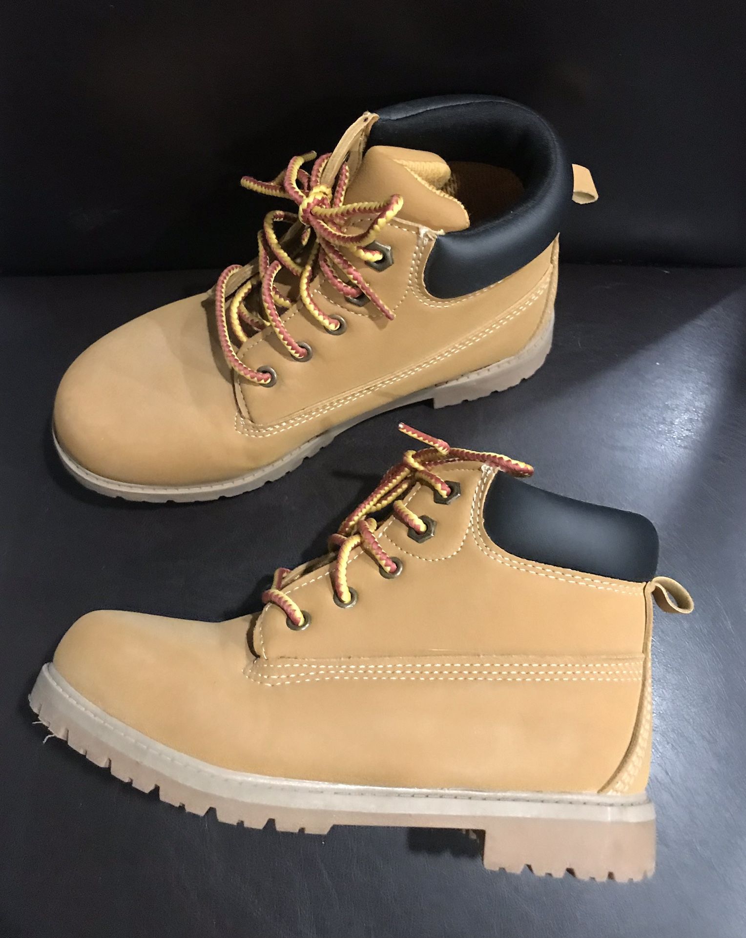 Boys Boots - Size 2 (Light Brown/Wheat)