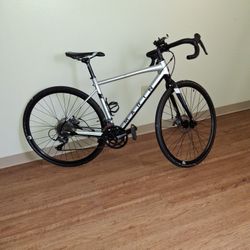 2022 Marin Gestalt Gravel Bike