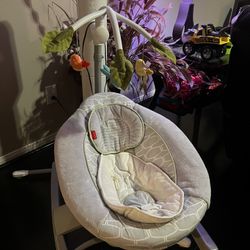 FISHER-PRICE 4 MOTION CRADLE 'N SWING W/SMART CONNECT