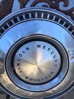 Lincoln mercury 15 inch hub cap