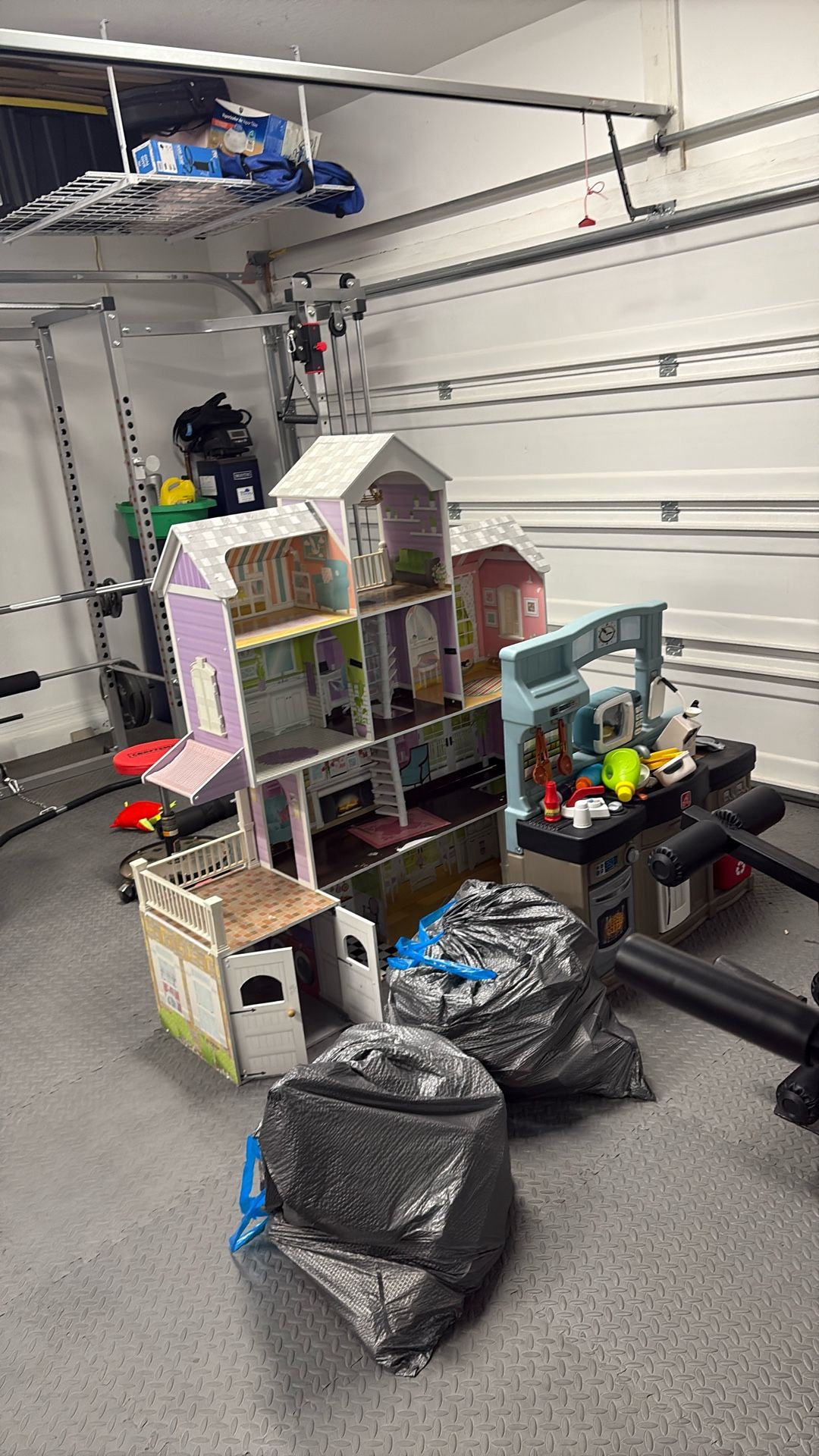 Doll House And Play Kitchen
