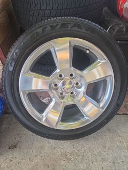 Chevy six lugs wheels