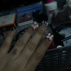 NAILLSS
