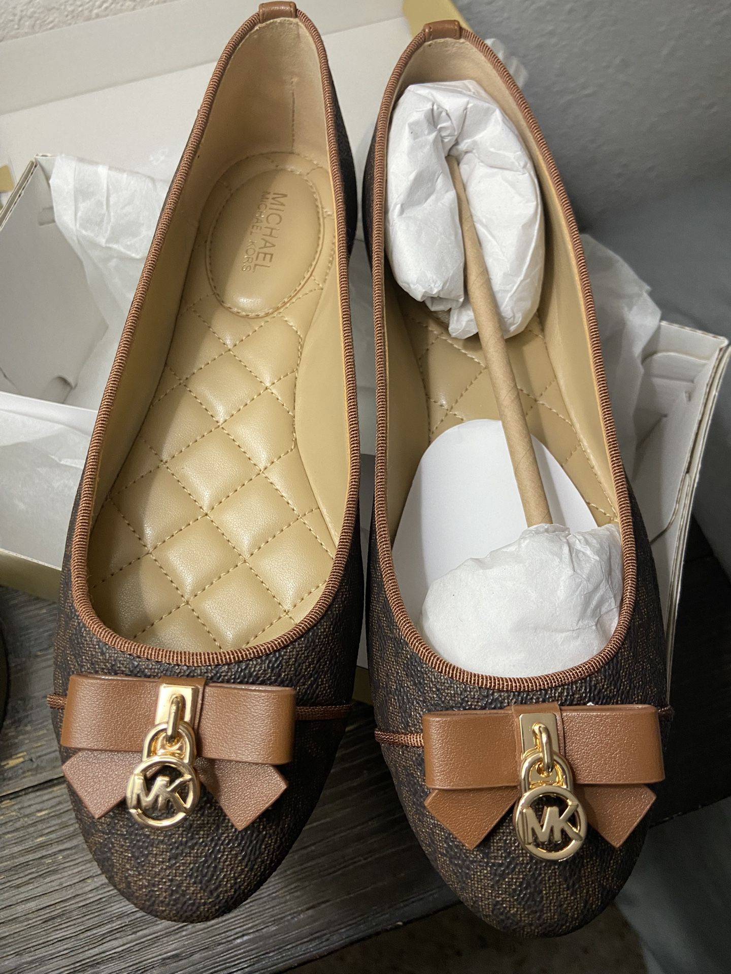 Michael Kors Flats