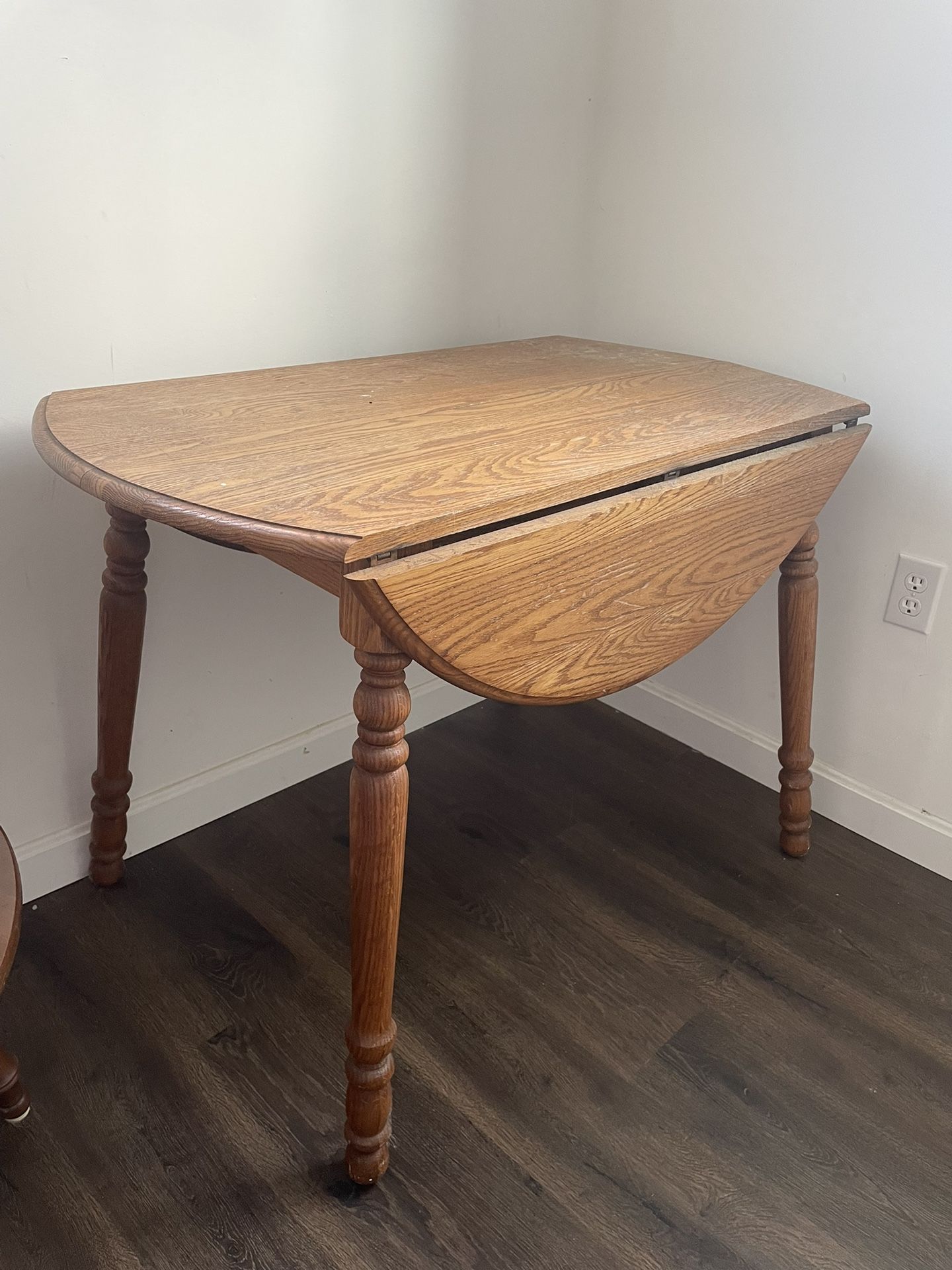 Foldable Table