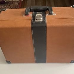 Thomas Pacconi Suitcase Phonograph 2003