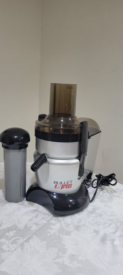 Electric Fruit Juicer
