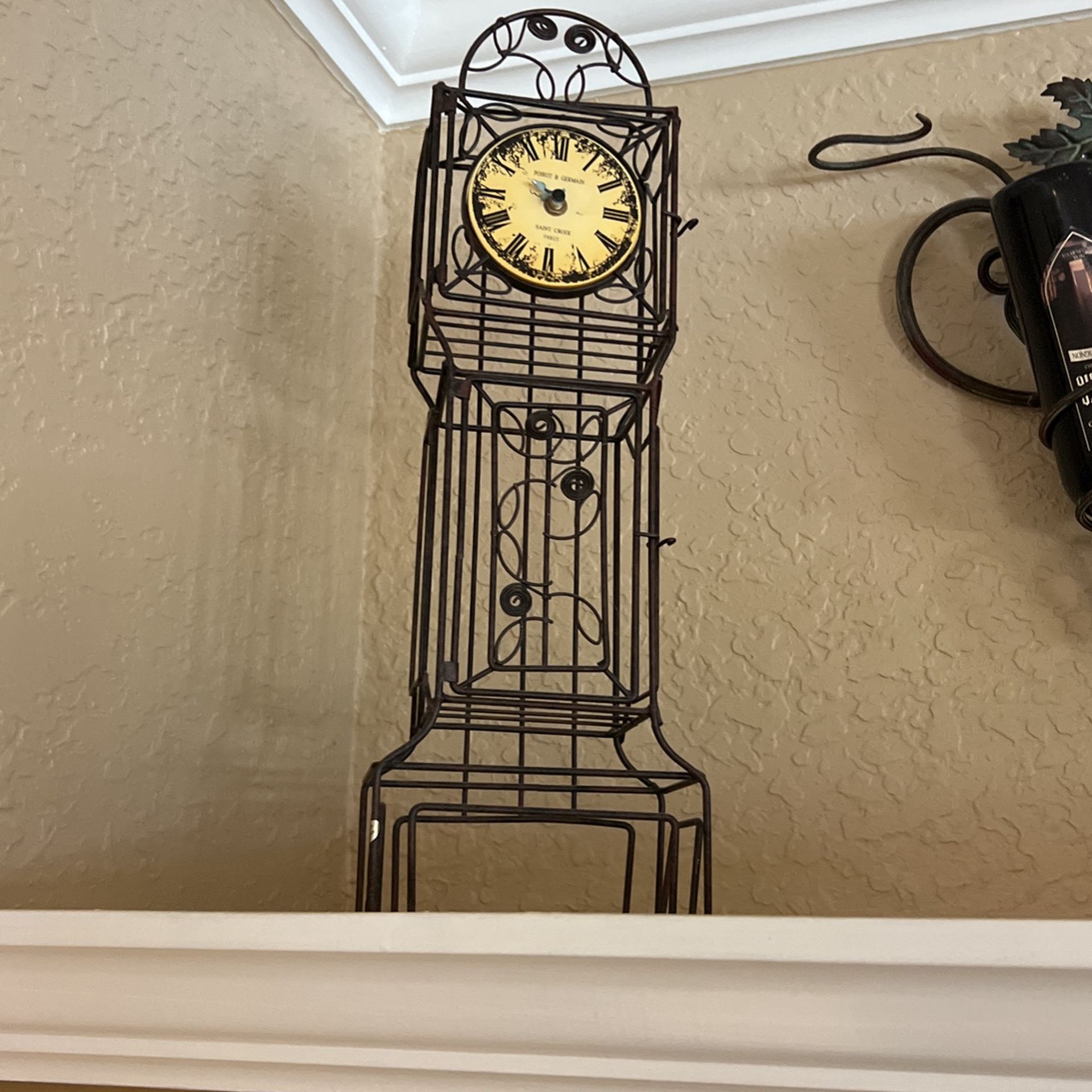 Old Fashion Clock