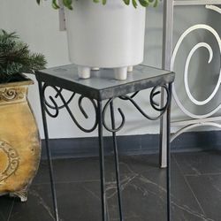 Plant Stand Sea Shell Design  19 x5 