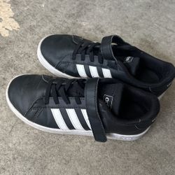 Adidas Kids Size 2