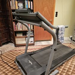 NordicTrack 1000 Treadmill 