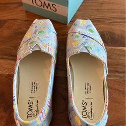 TOMS Shoes 