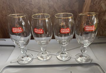 Beer Glasses - Stella Artois (4),  Corona (2),  Hard Rock Hollywood (2)