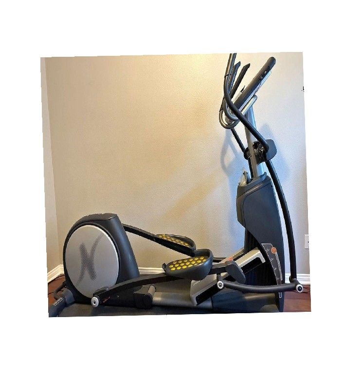 keep throughout Life Fitness Treadmill - Commercial-Grade Exercise Equipment