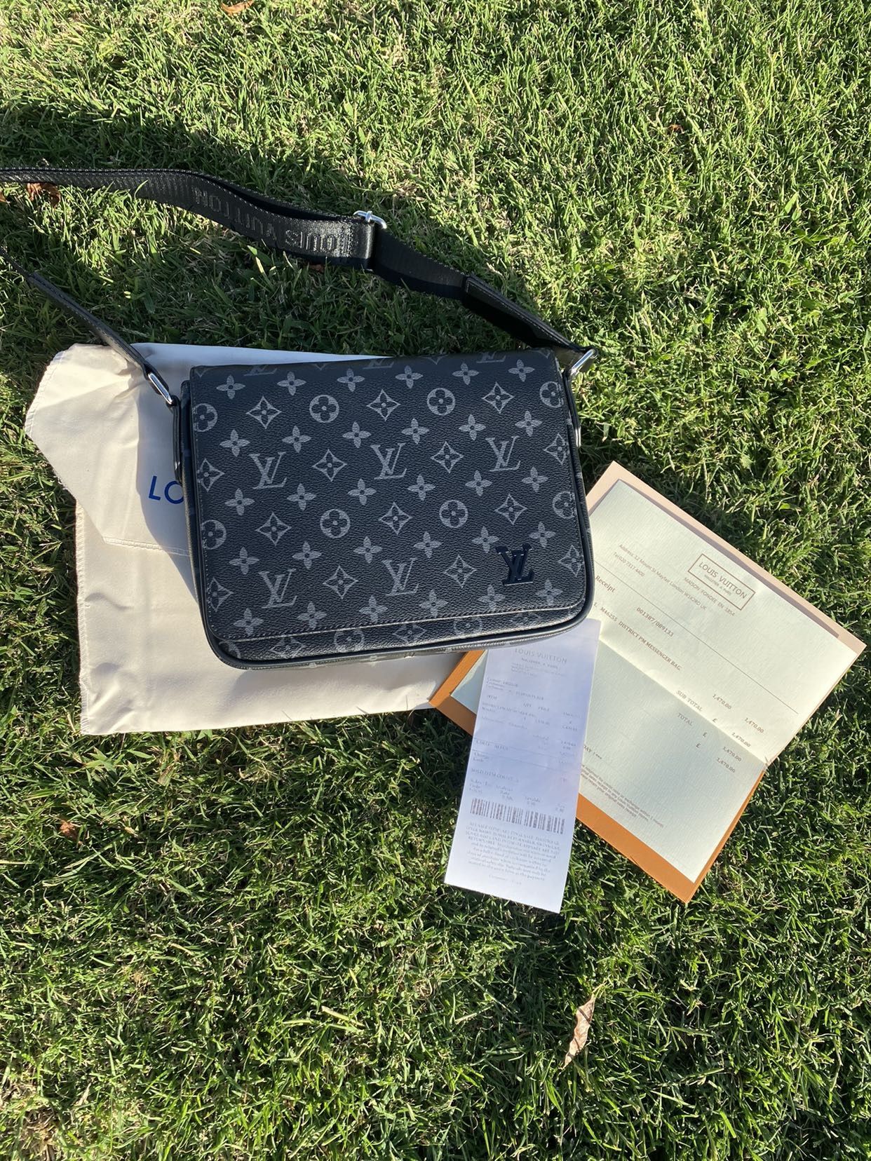 lv district pm bag