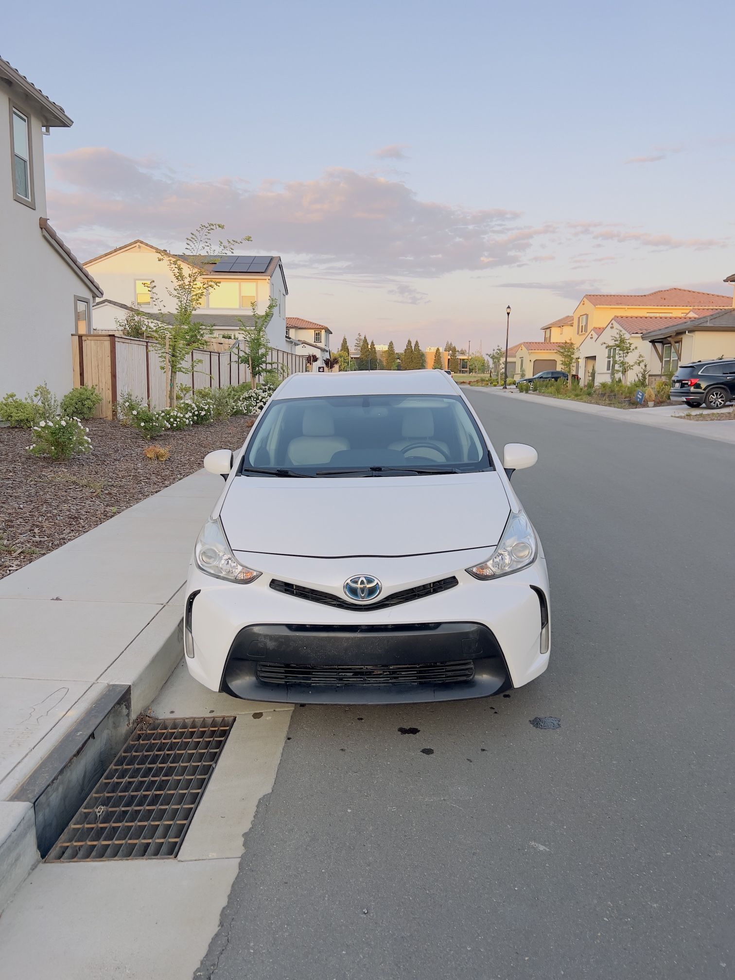2016 Toyota Prius V