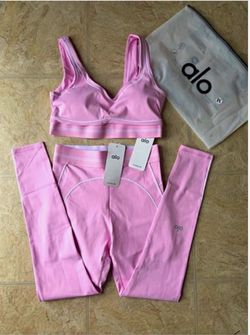 Alo Pink 2pc Activewear Set Sports Bra & Leggings Stretch V-Neck Yoga