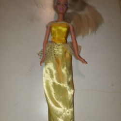 Barbie Fashion Doll