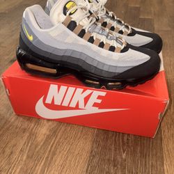 Nike Air Max 95 “Yellow/ Lemon”🍋 ~ Size 12