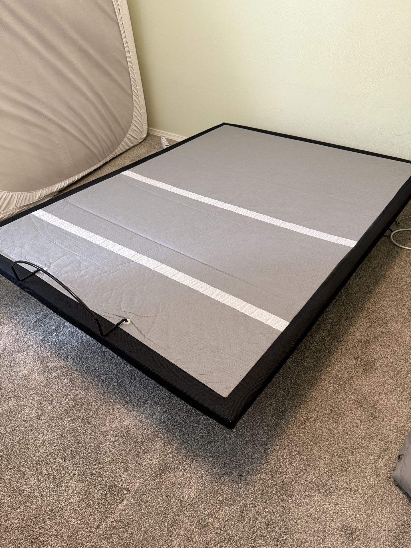 Adjustable Bed Frame Queen W/ Remote