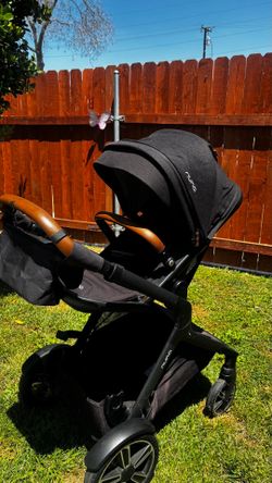 NUNA STROLLER