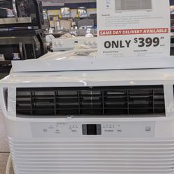 Frigidaire 10,000 BTU Window Mounted Air Conditioner 