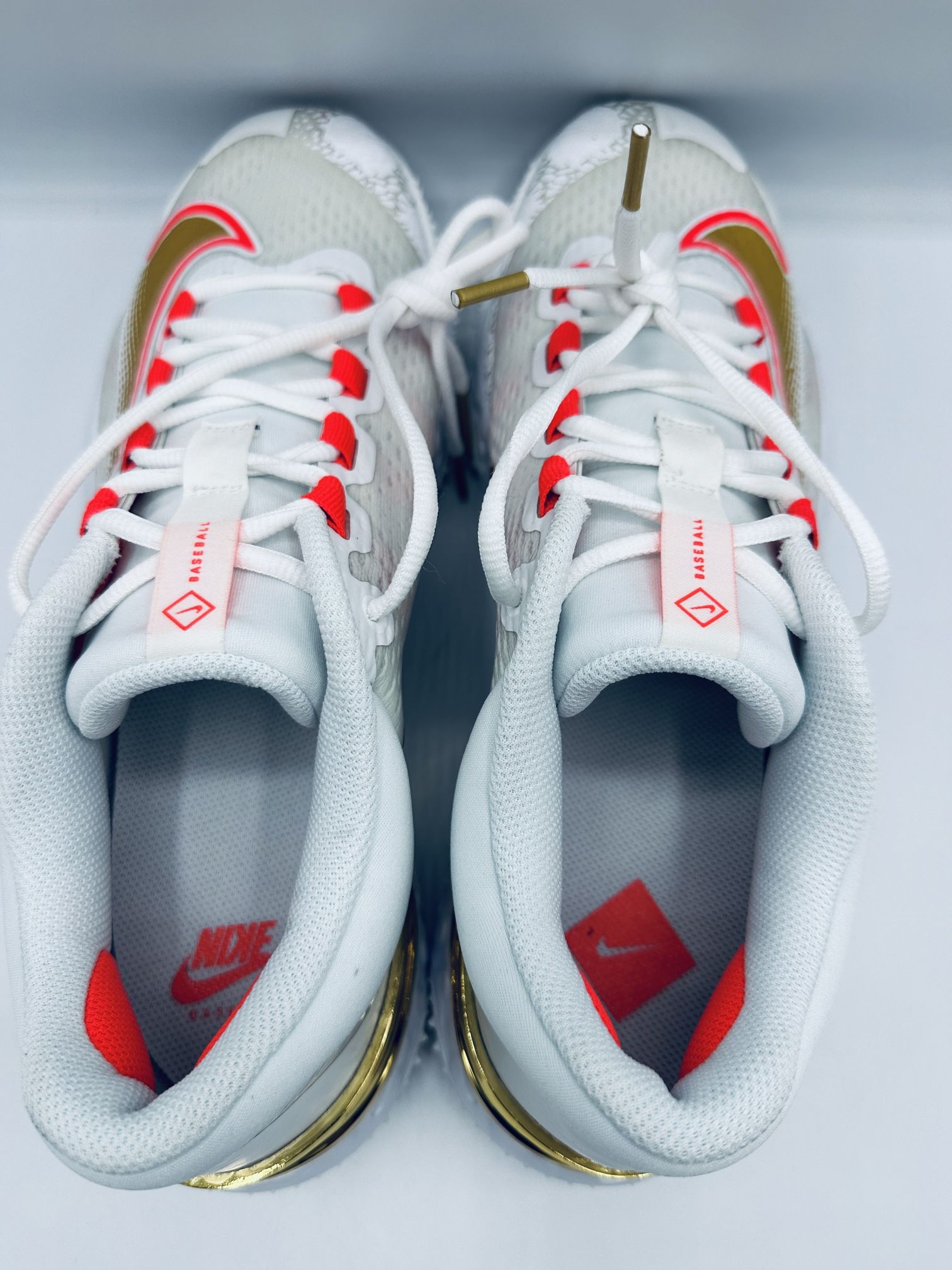 alpha huarache elite turf