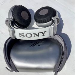 Sony Corded Monitor Headphones