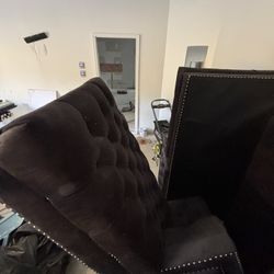 Couch Black
