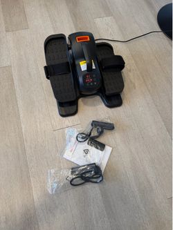 2 in 1 under desk elliptical machine with 2x arm tension ropes! Very high quality, brand new!