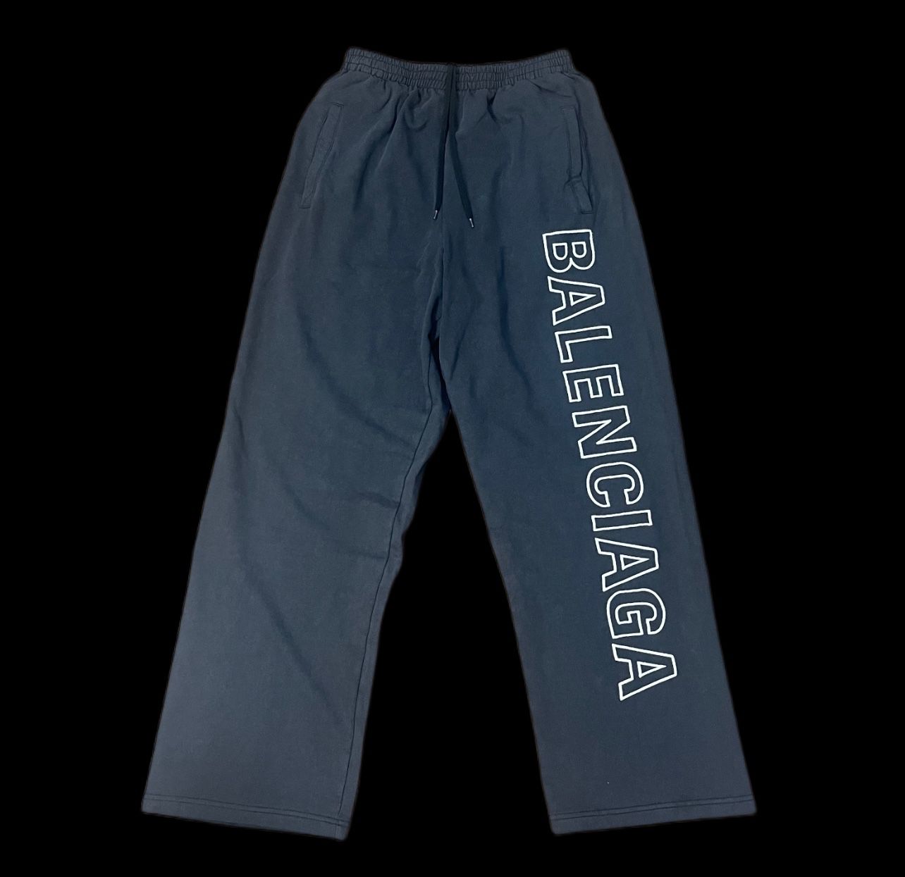 [Balenciaga Outline Baggy Sweatpants in black and white curly fleece