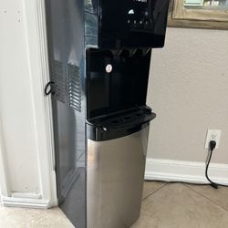 Water Dispenser 