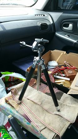 Vivo vintage tripod