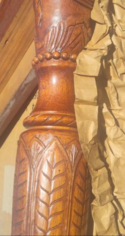 California King 4 Poster Real Wood Carved Bed Frame with Mattress and Box Springs