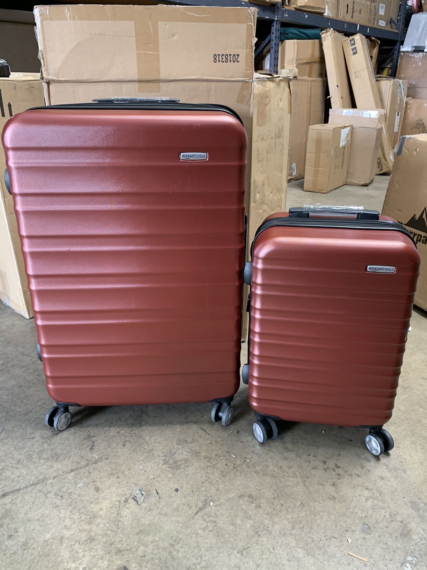 Amazon basics premium hardside 2 piece luggage
