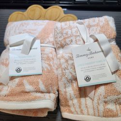 Tommy Bahama Hand Towel Set